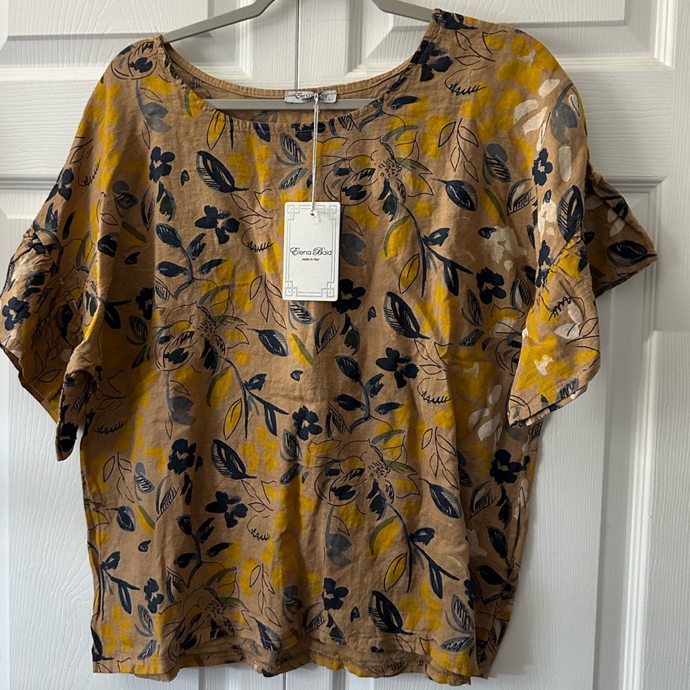 100% Linen Made in Italy Elena Baldi ruffle sleeve printed blouse . Size Large
